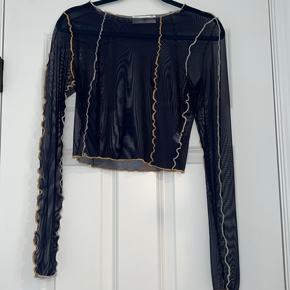 DNA sheer top size medium!